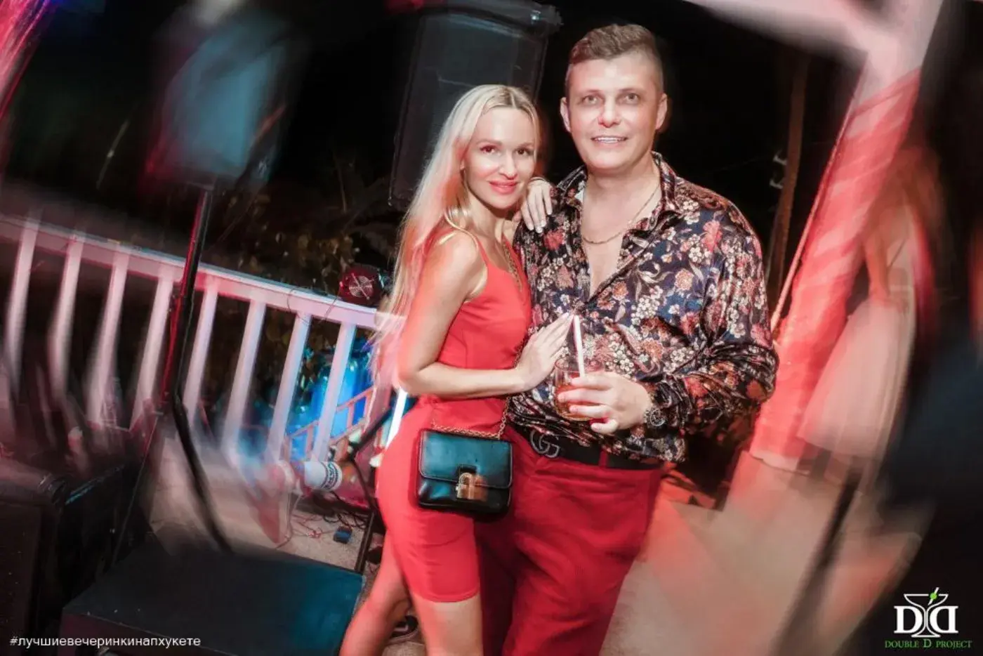 Red Velvet Party — a red dress code party in Phuket — photo 6