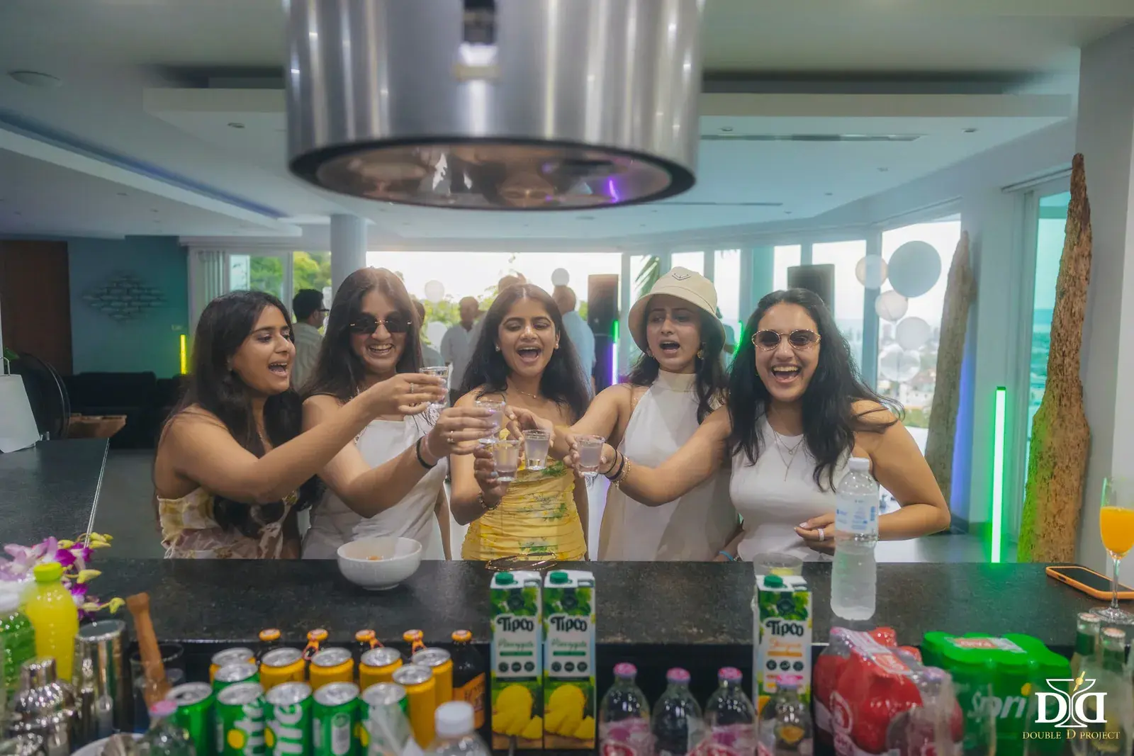 Aan’s birthday — a pool party at Villa V7 — photo 16