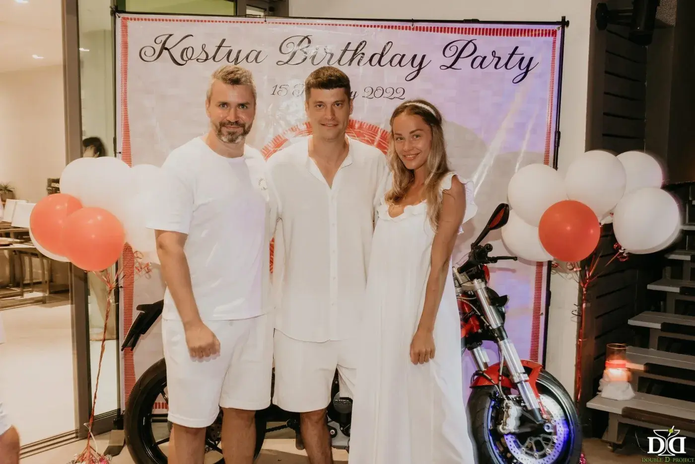 Birthday Party Fedanov——白色着装要求的生日派对 — 照片 19
