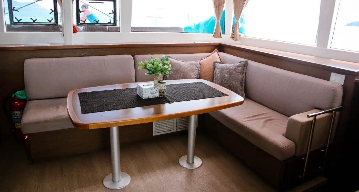 Yacht Y3, Chalong Pier