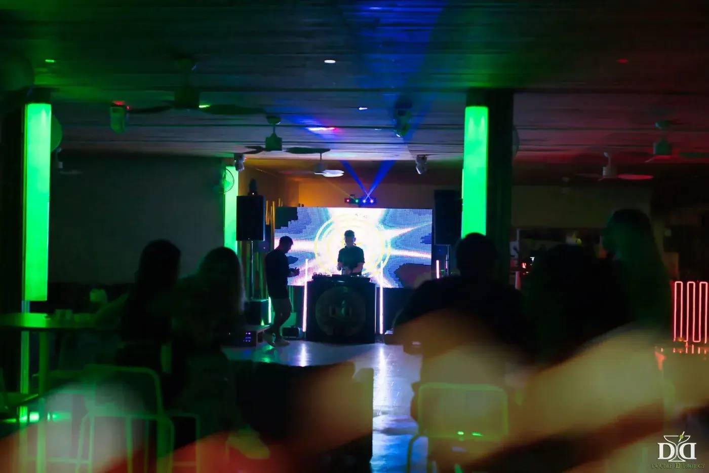 Total Black Party — a black dress code party in Phuket — photo 8