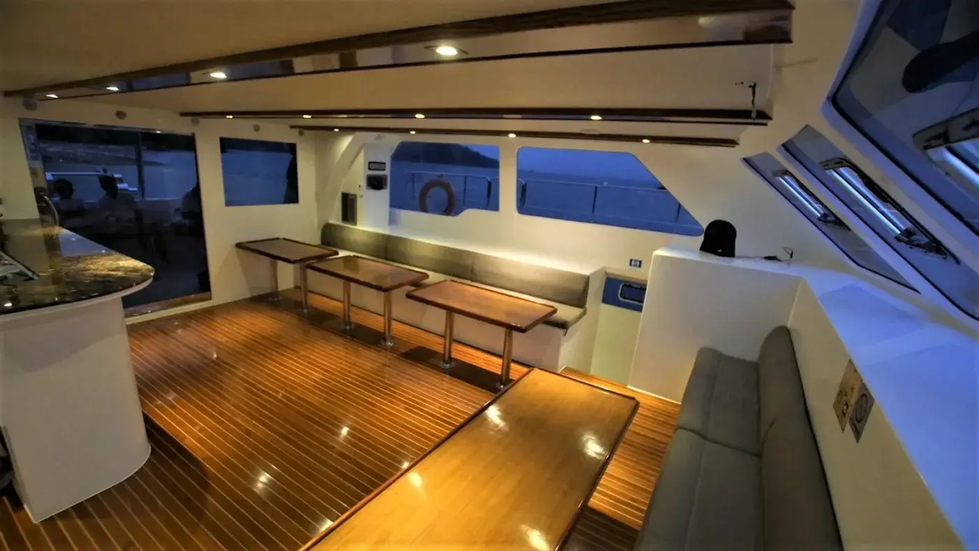 Yacht Y5, Chalong Pier