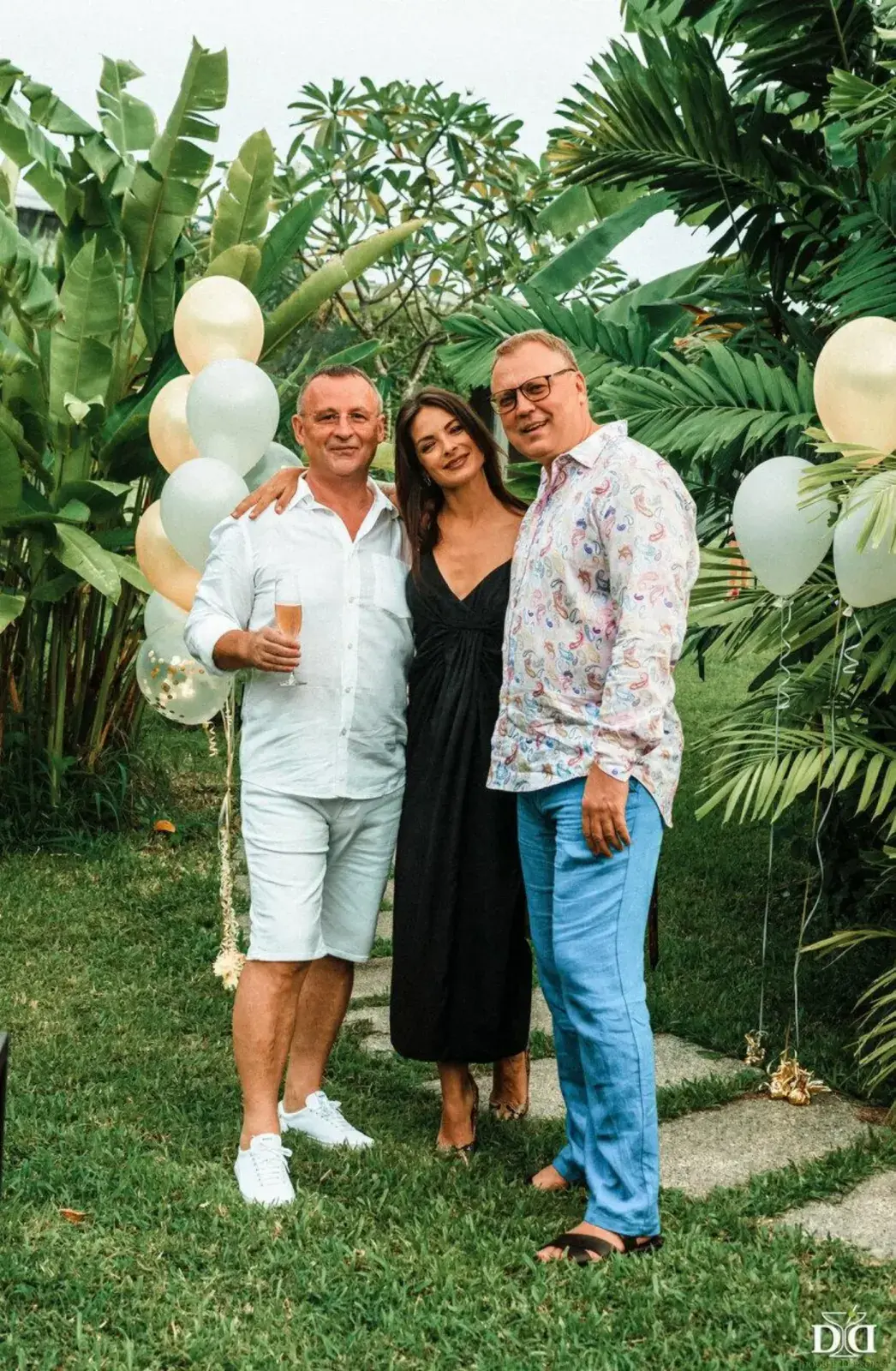 Birthday Party Yuriy——热带花园里的白天生日派对 — 照片 30