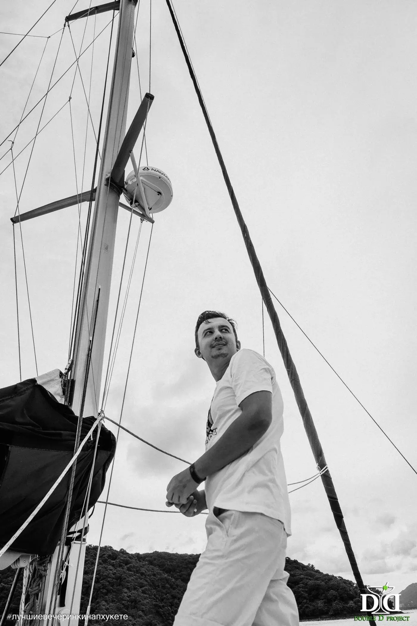 Yacht Party Bohemian — a DJ set on the water — photo 26