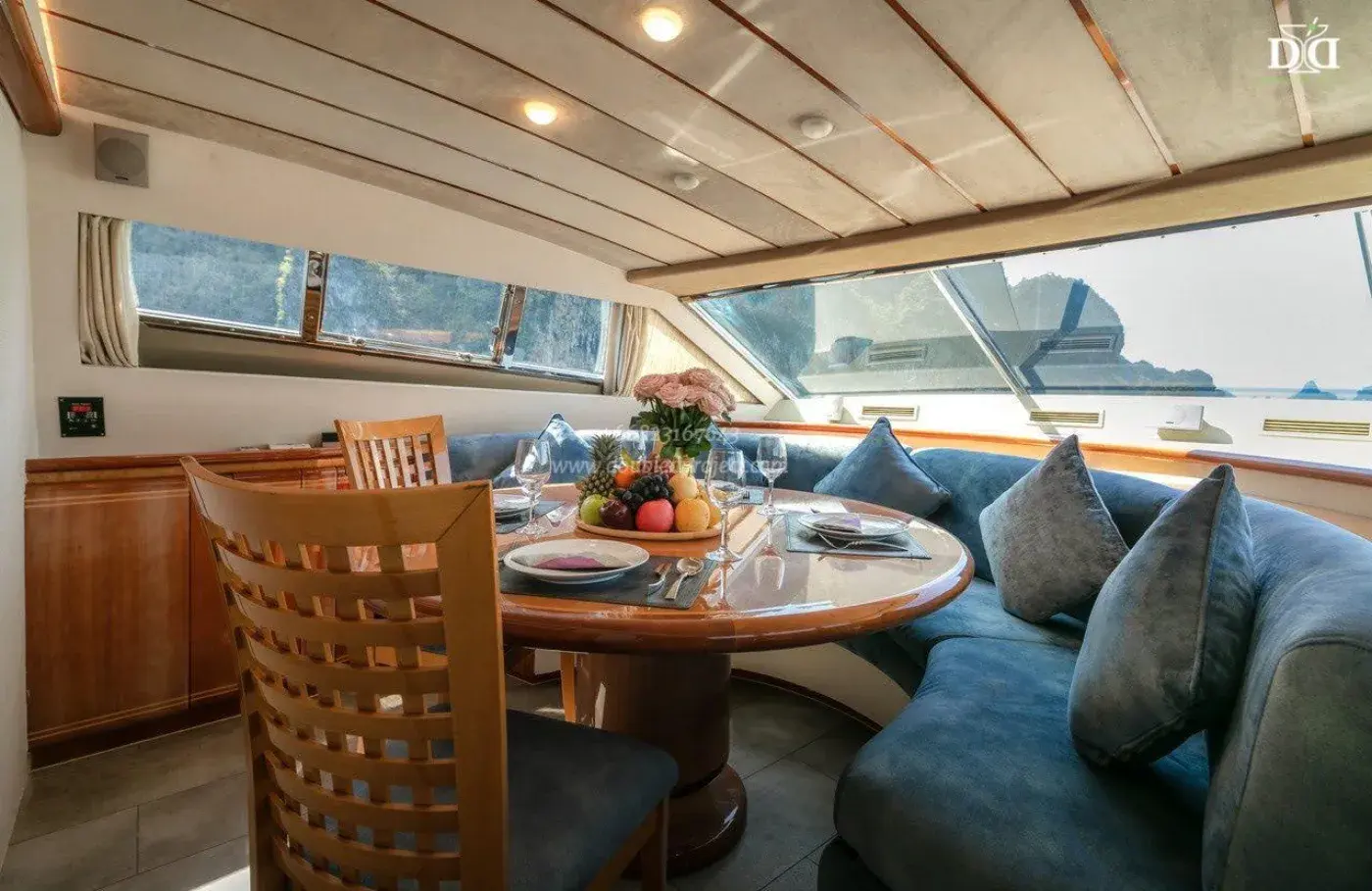 Yacht Y9, Ao Po Pier