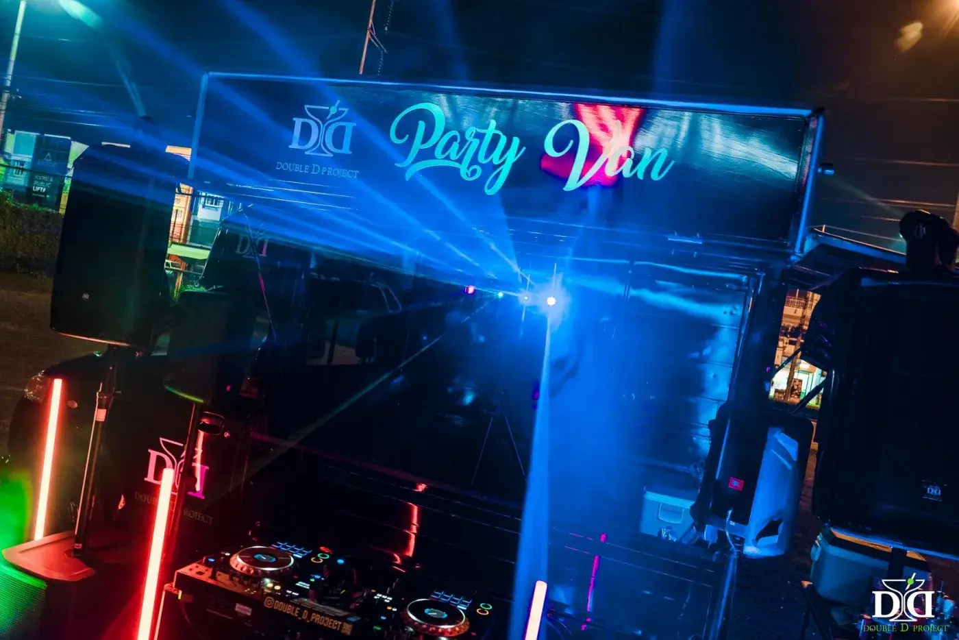 Phuket Party Van — photo 1