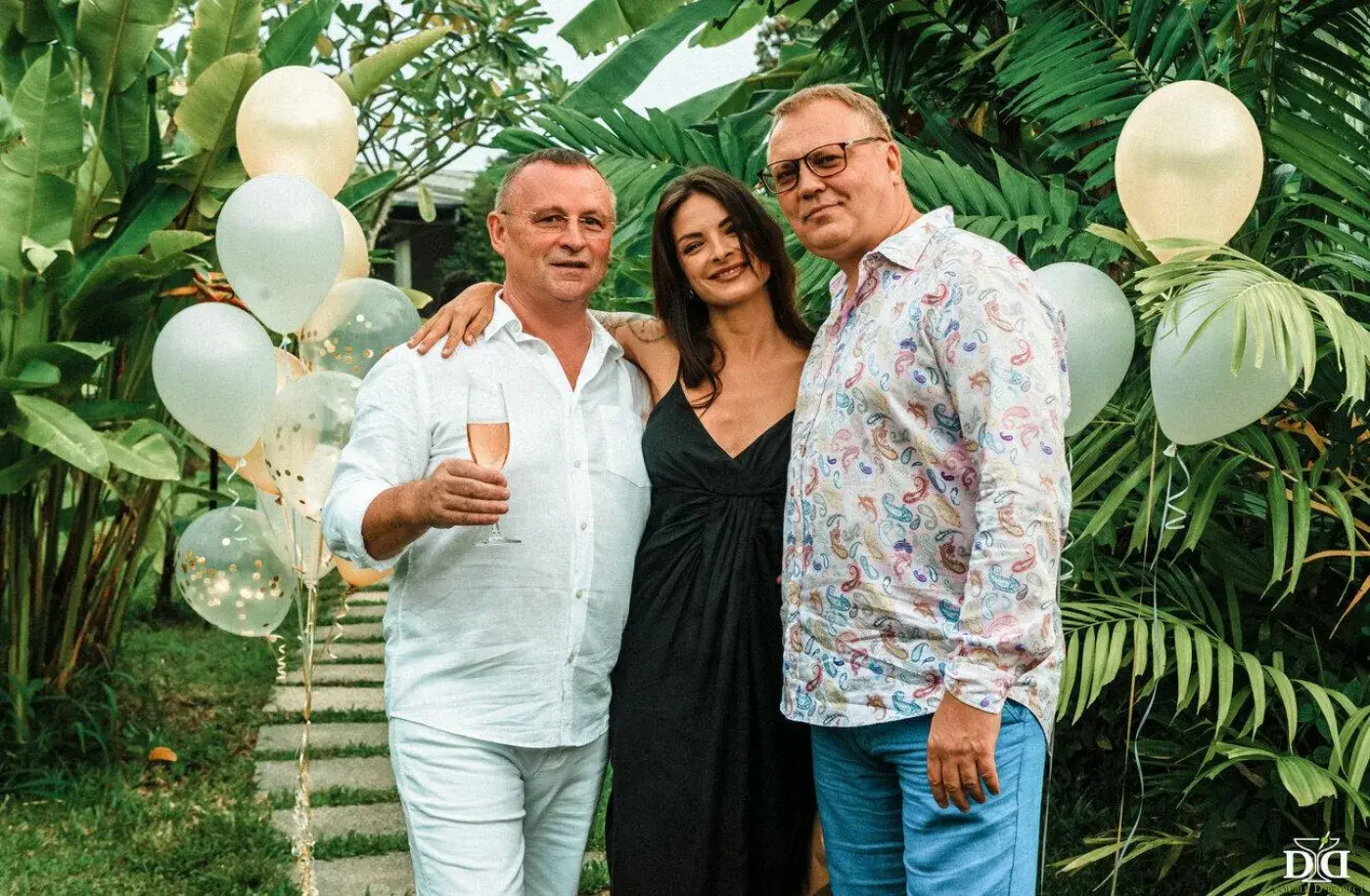Birthday Party Yuriy——热带花园里的白天生日派对 — 照片 27