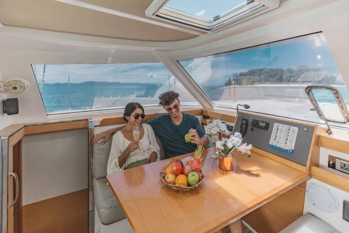 Yacht Y2 A, Ao Po Pier