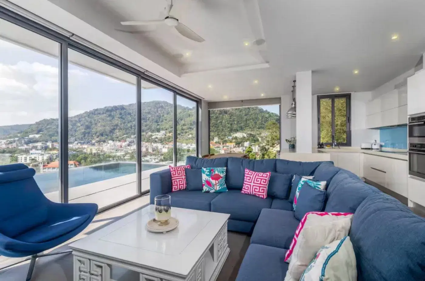 Villa P2, Patong
