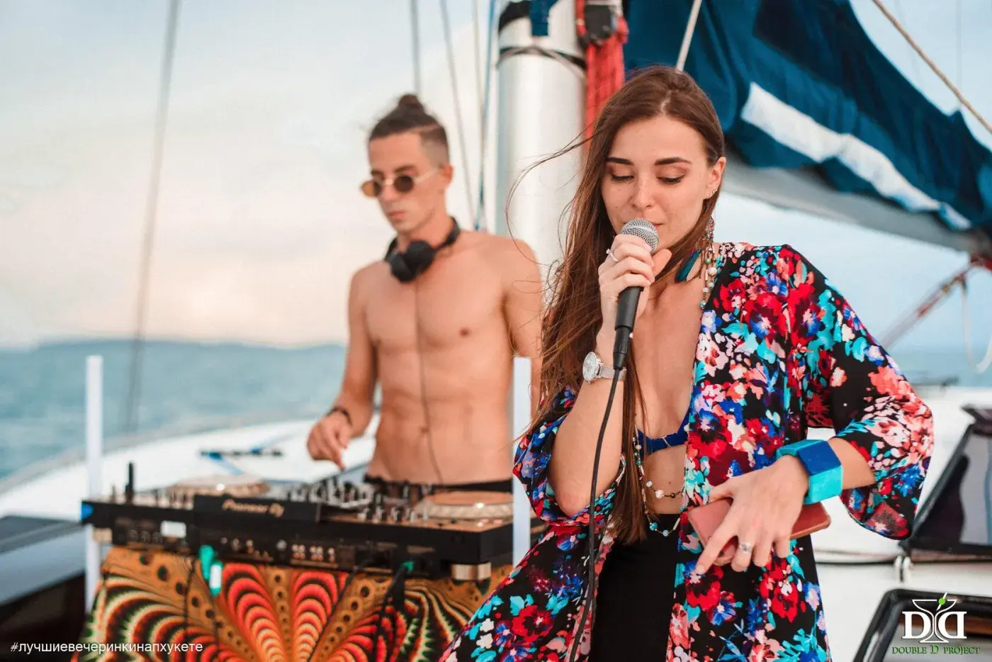 Yacht Party Angelica — a night catamaran party in Phuket — photo 26