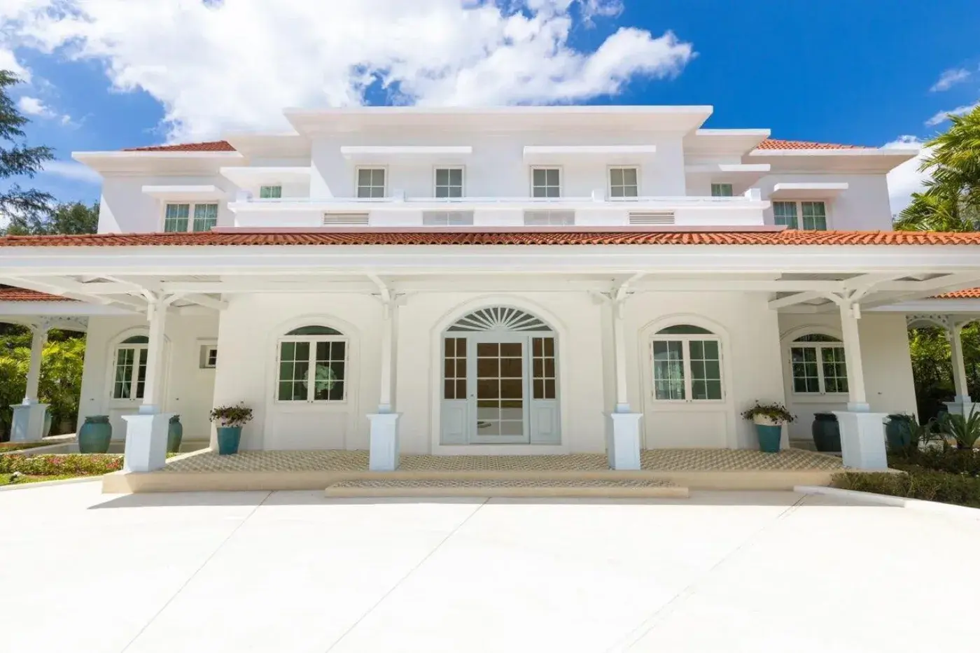 Villa N12, Private islands