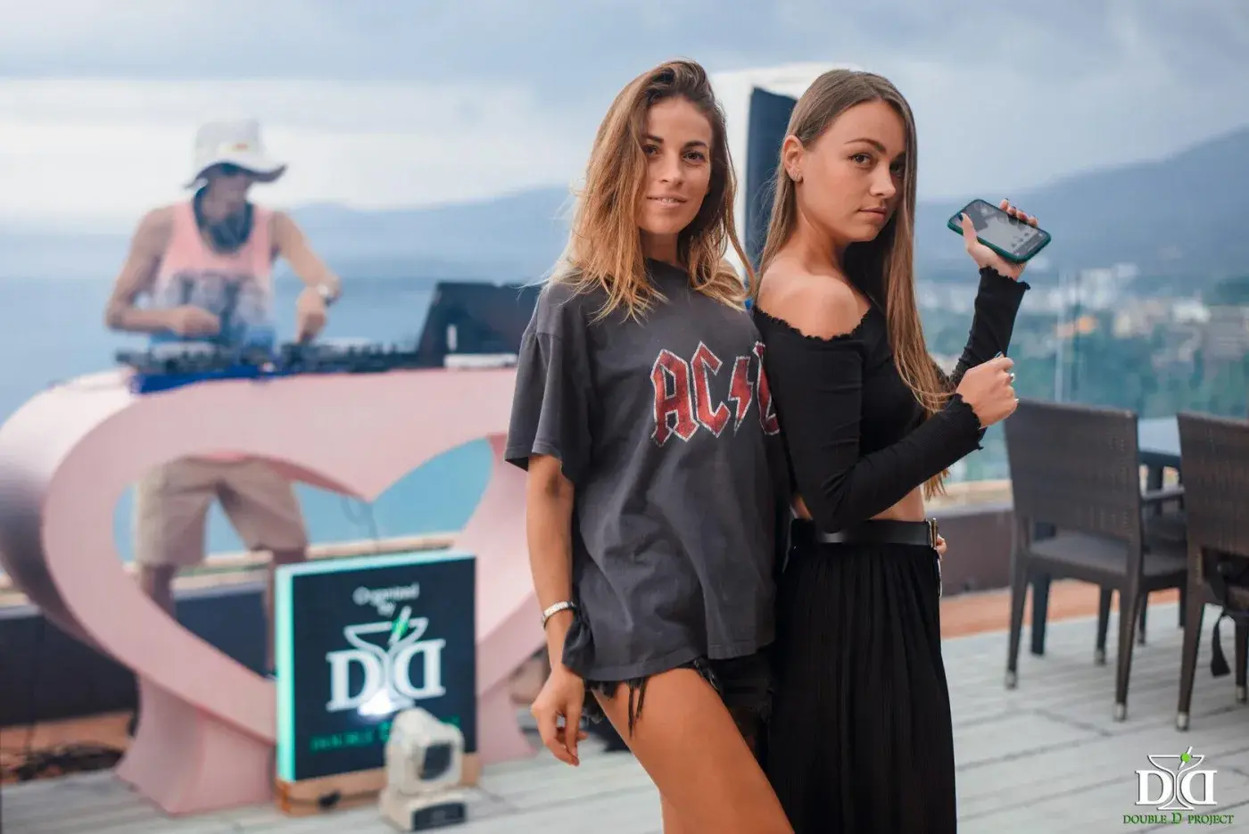 Sunset Therapy — a sunset party in Phuket — photo 18
