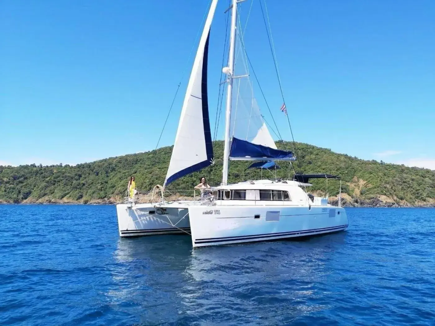 Yacht Y2, Chalong Pier