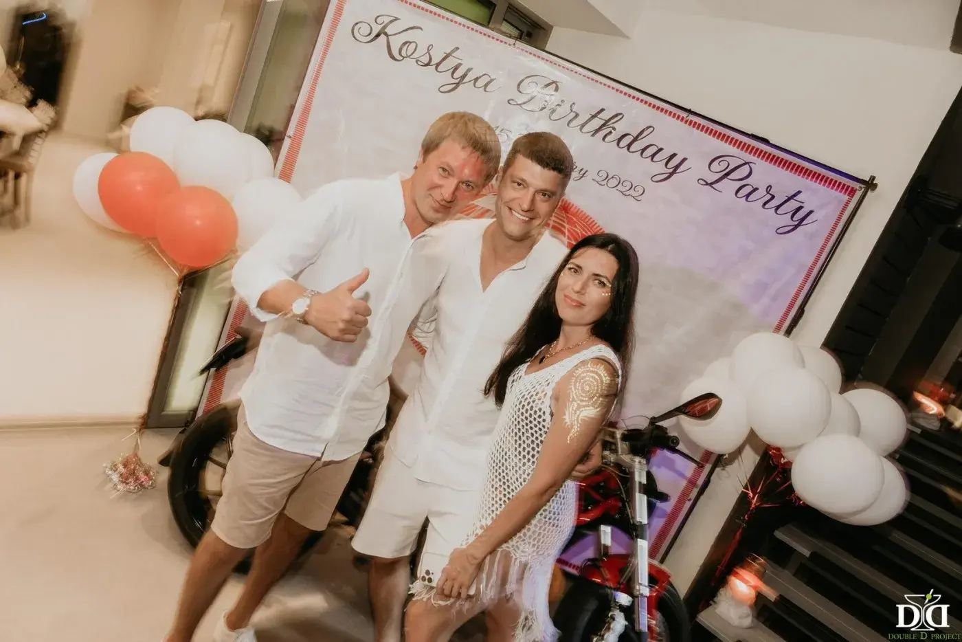 Birthday Party Fedanov——白色着装要求的生日派对 — 照片 13