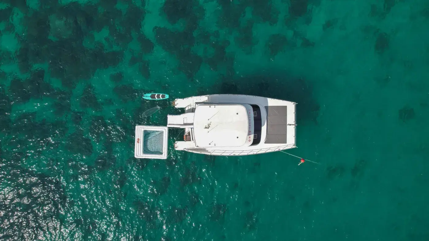 Yacht Y4, Chalong Pier