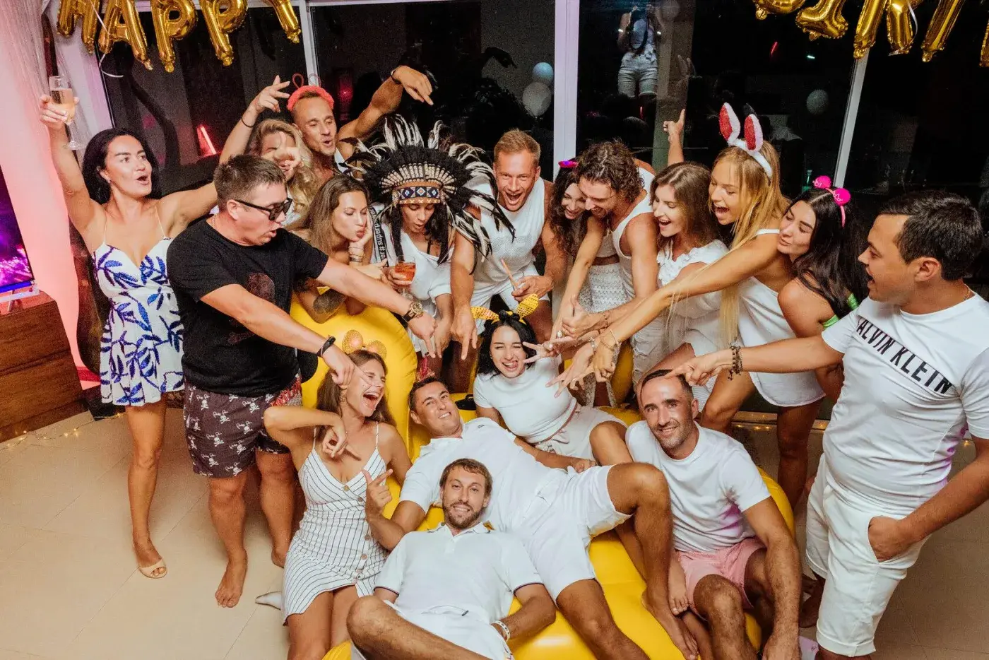 White Party — a birthday at a private villa in Phuket — photo 5