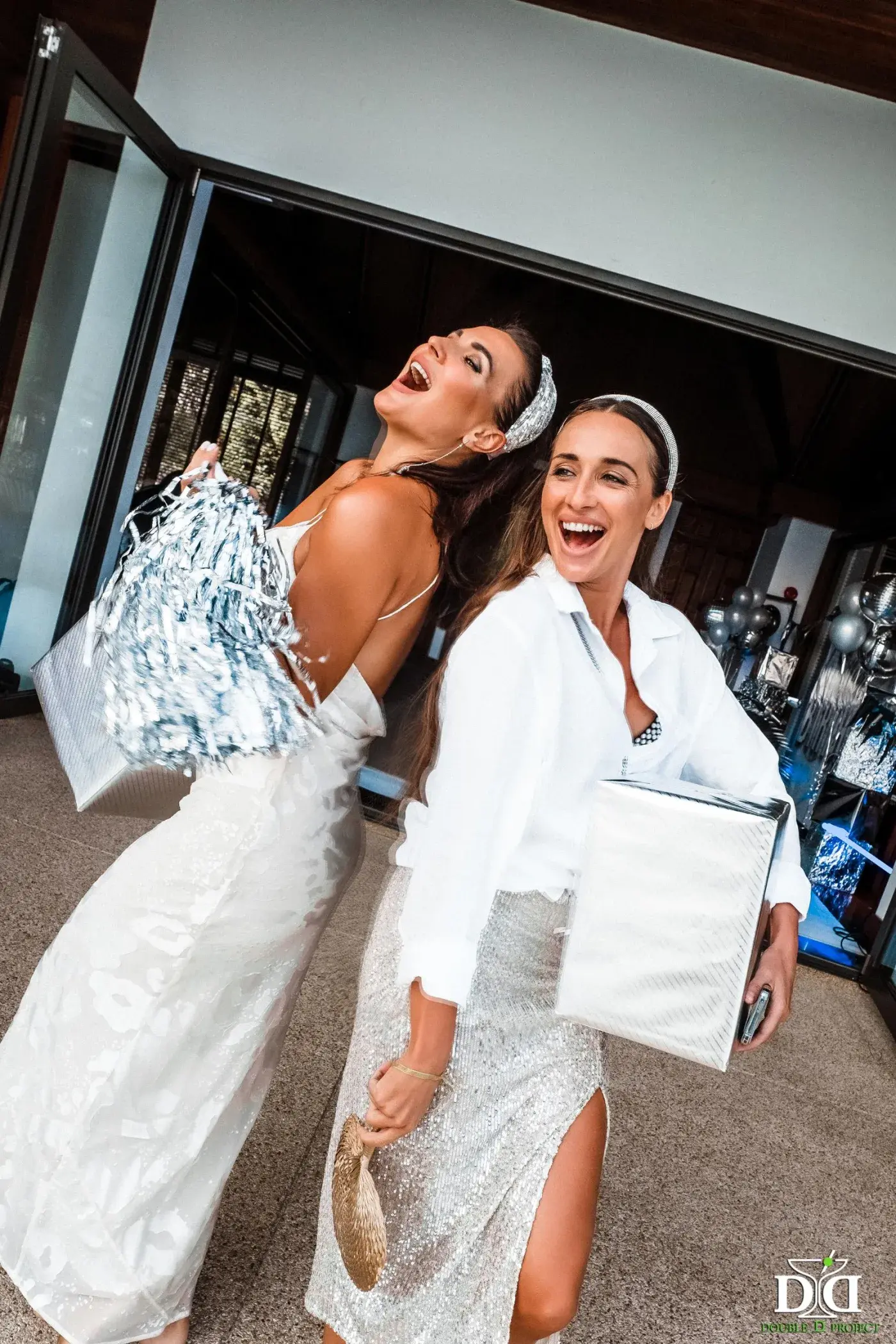 Sedoy Silver Birthday Party — a silver dress code birthday — photo 12