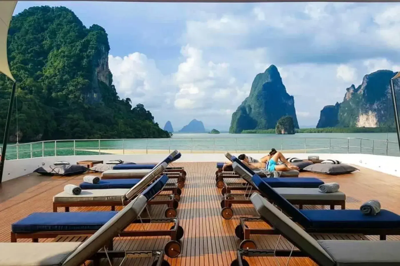 Yacht Y13