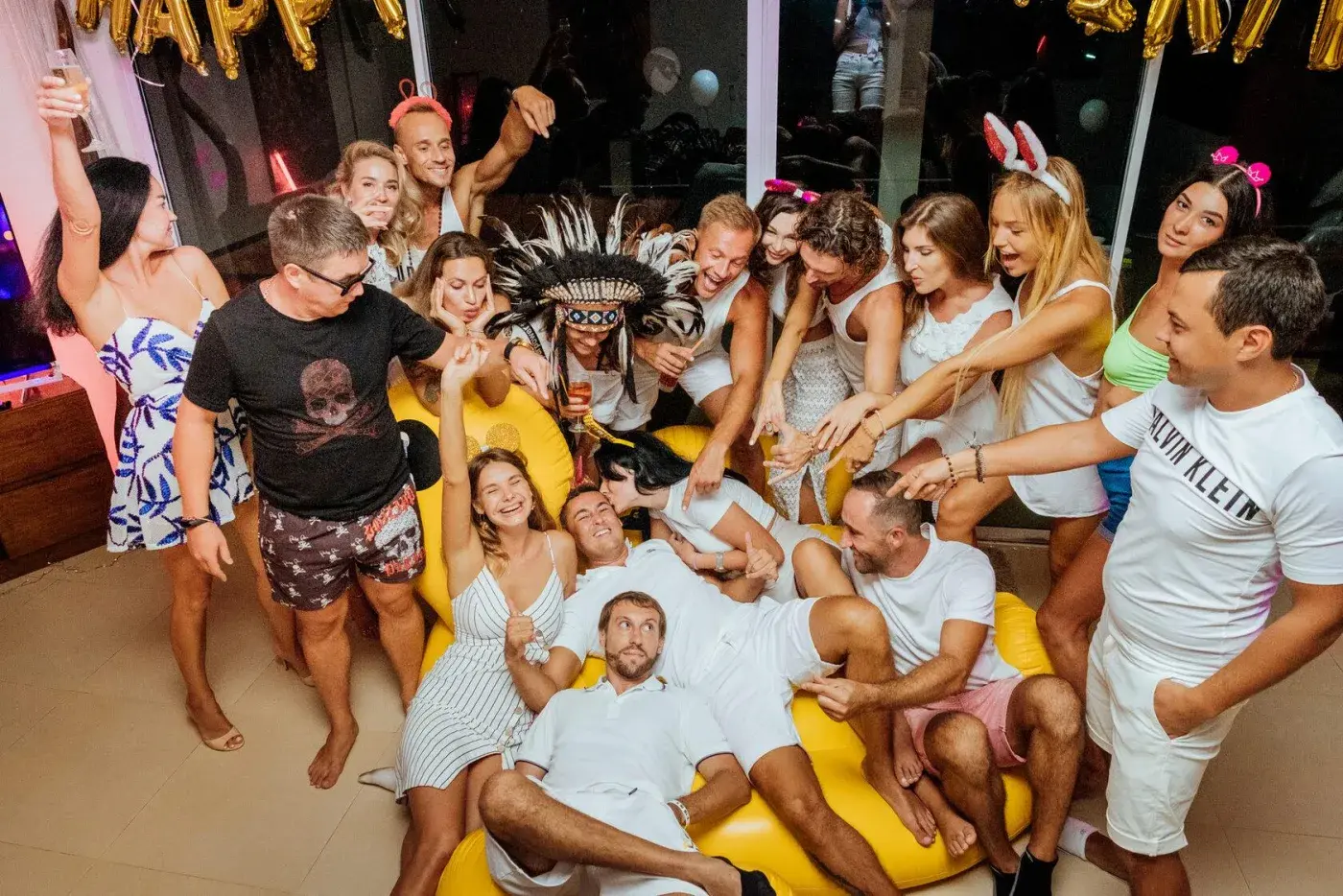 White Party — a birthday at a private villa in Phuket — photo 6
