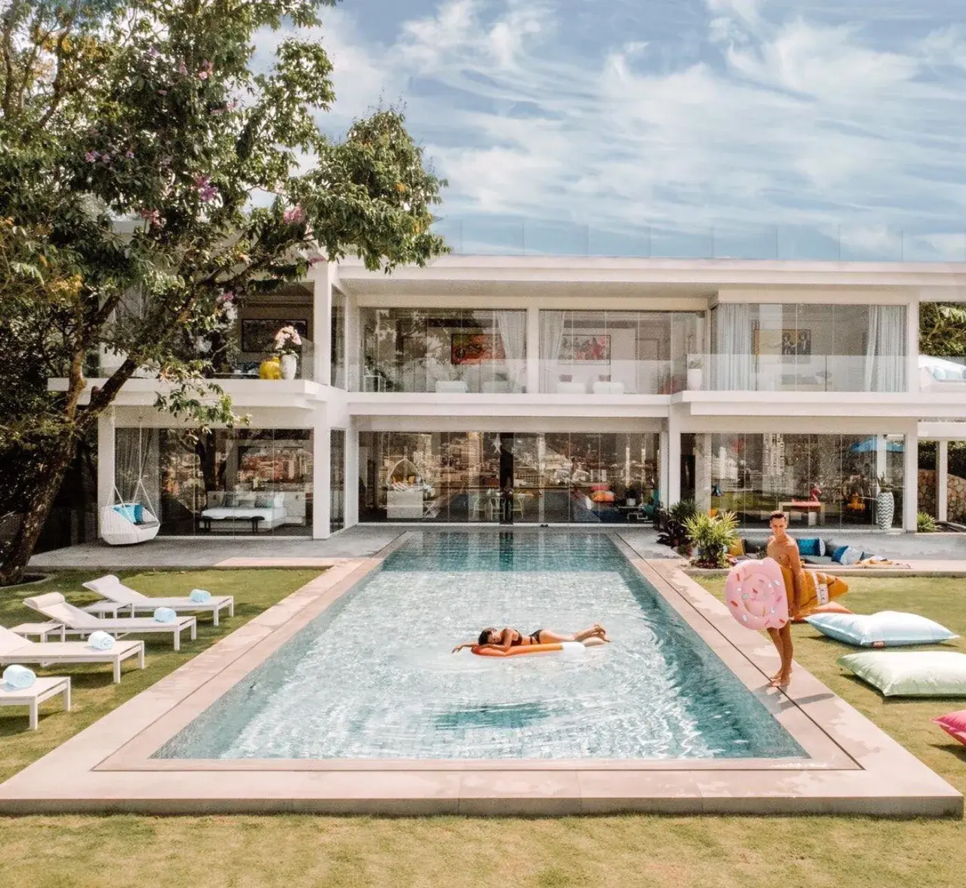Villa V3, Patong