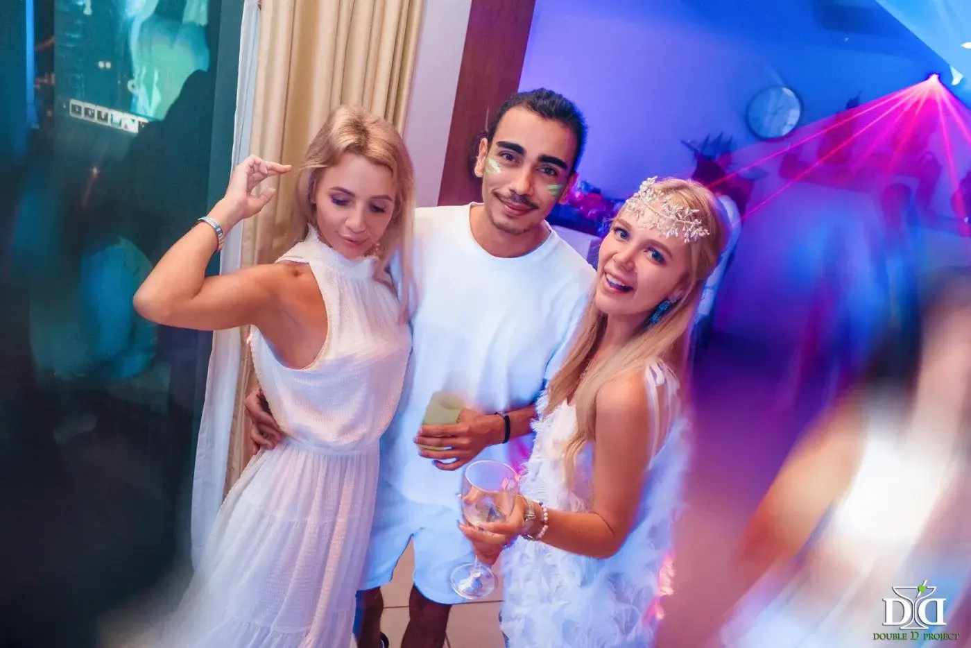 White Edition — a white dress code party at a villa in Phuket — photo 26