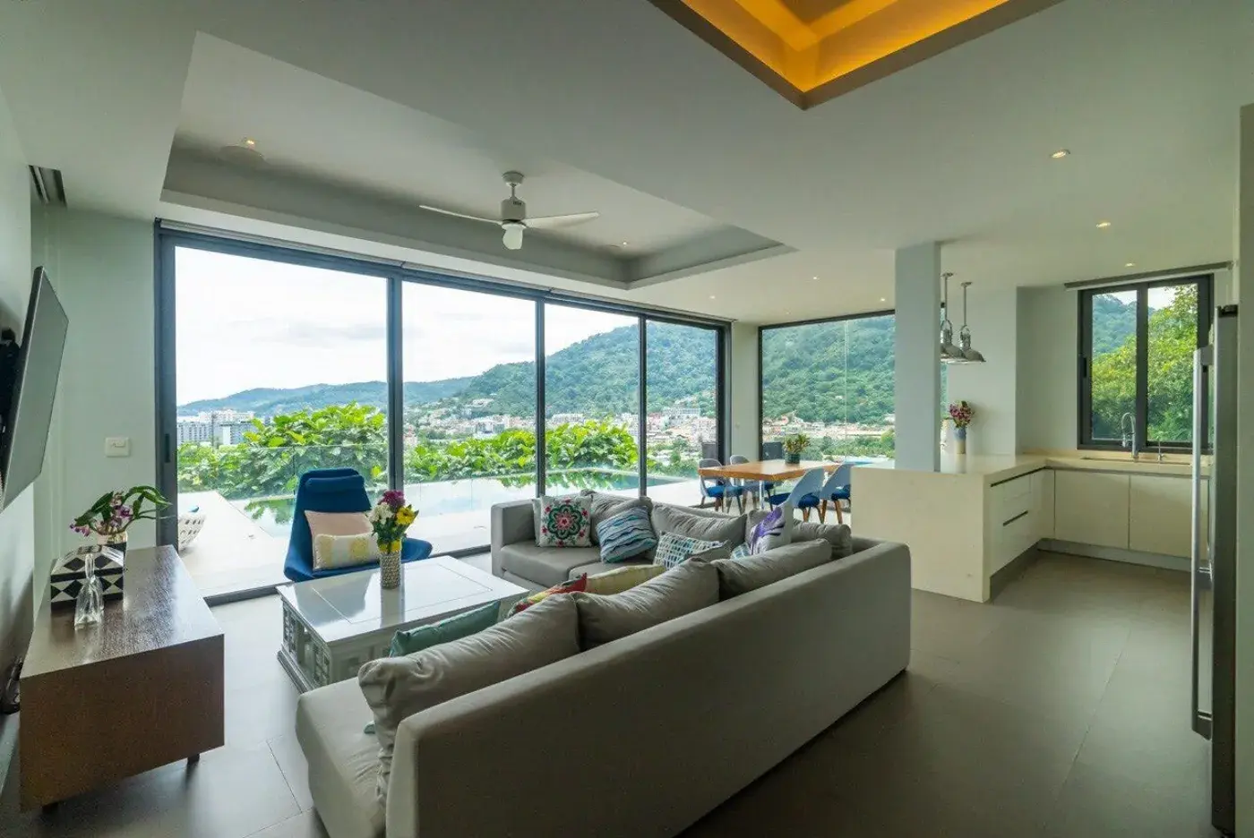 Villa P2, Patong