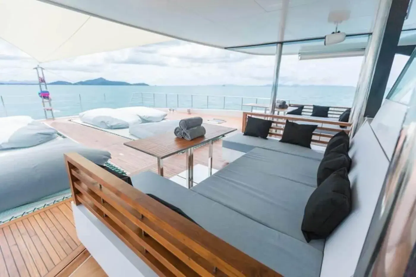 Yacht Y13