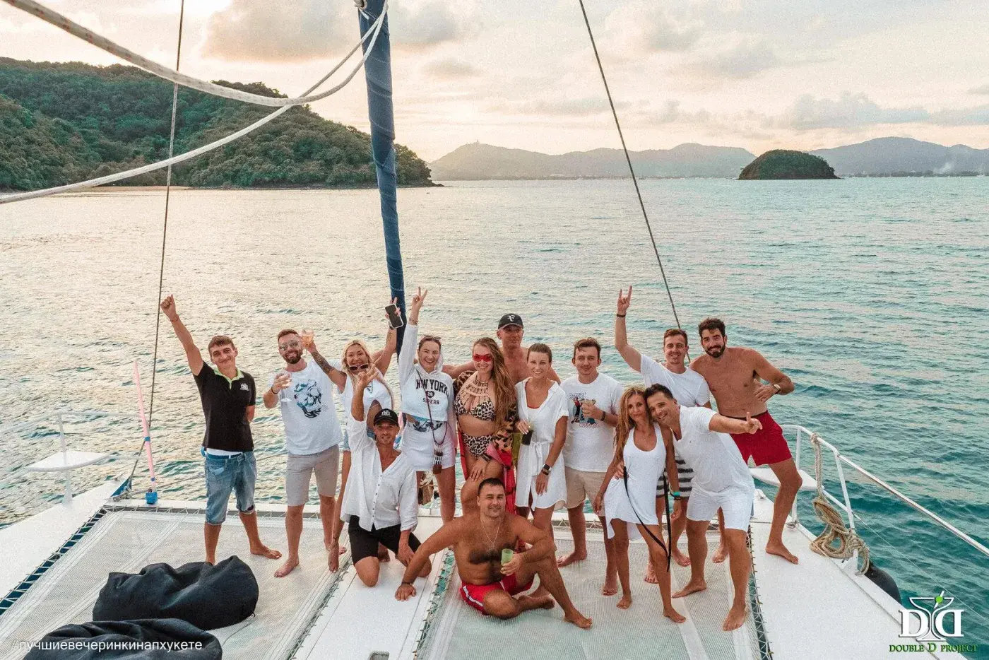 Yacht Party Bohemian — a DJ set on the water — photo 13