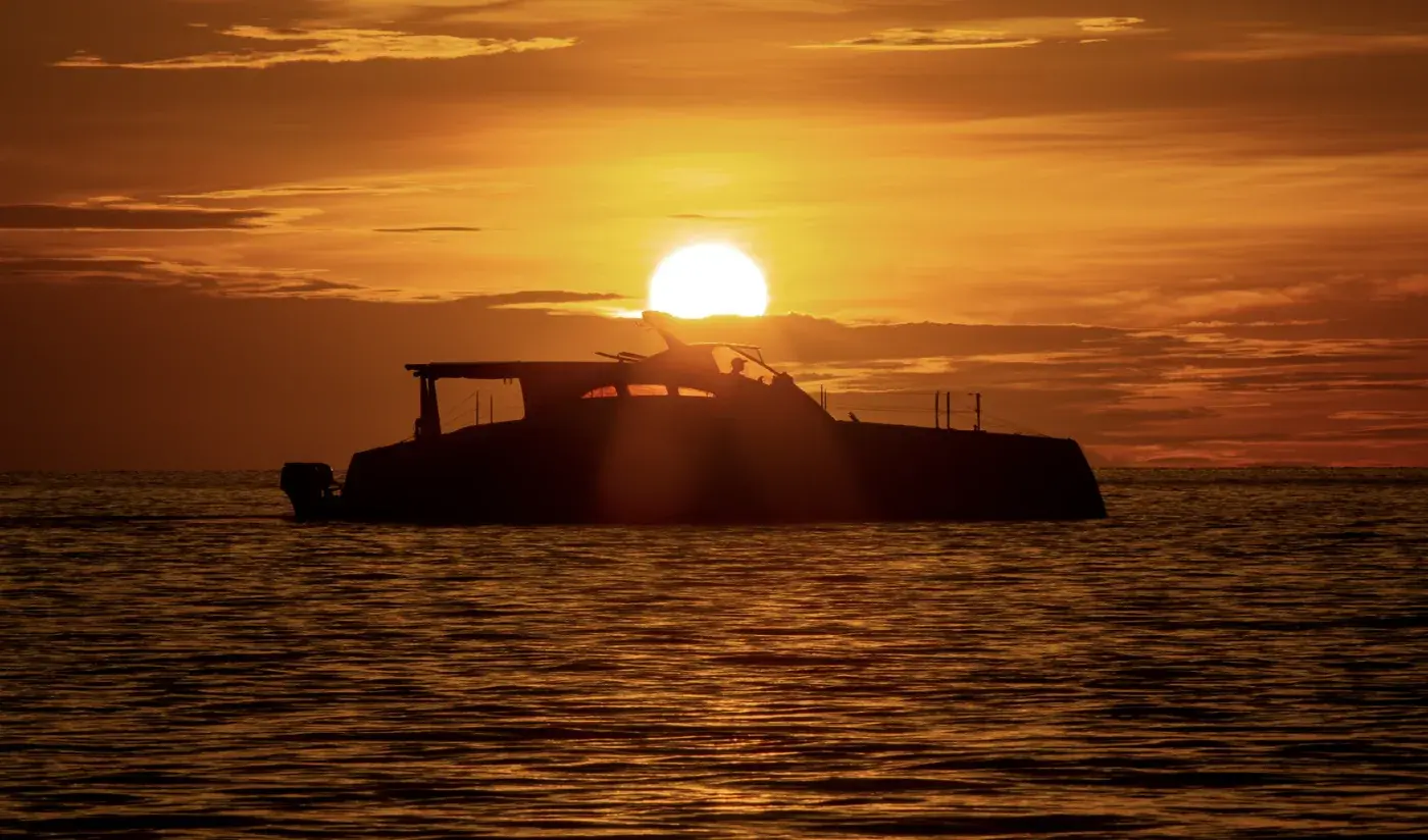 Yacht Y0, Chalong Pier
